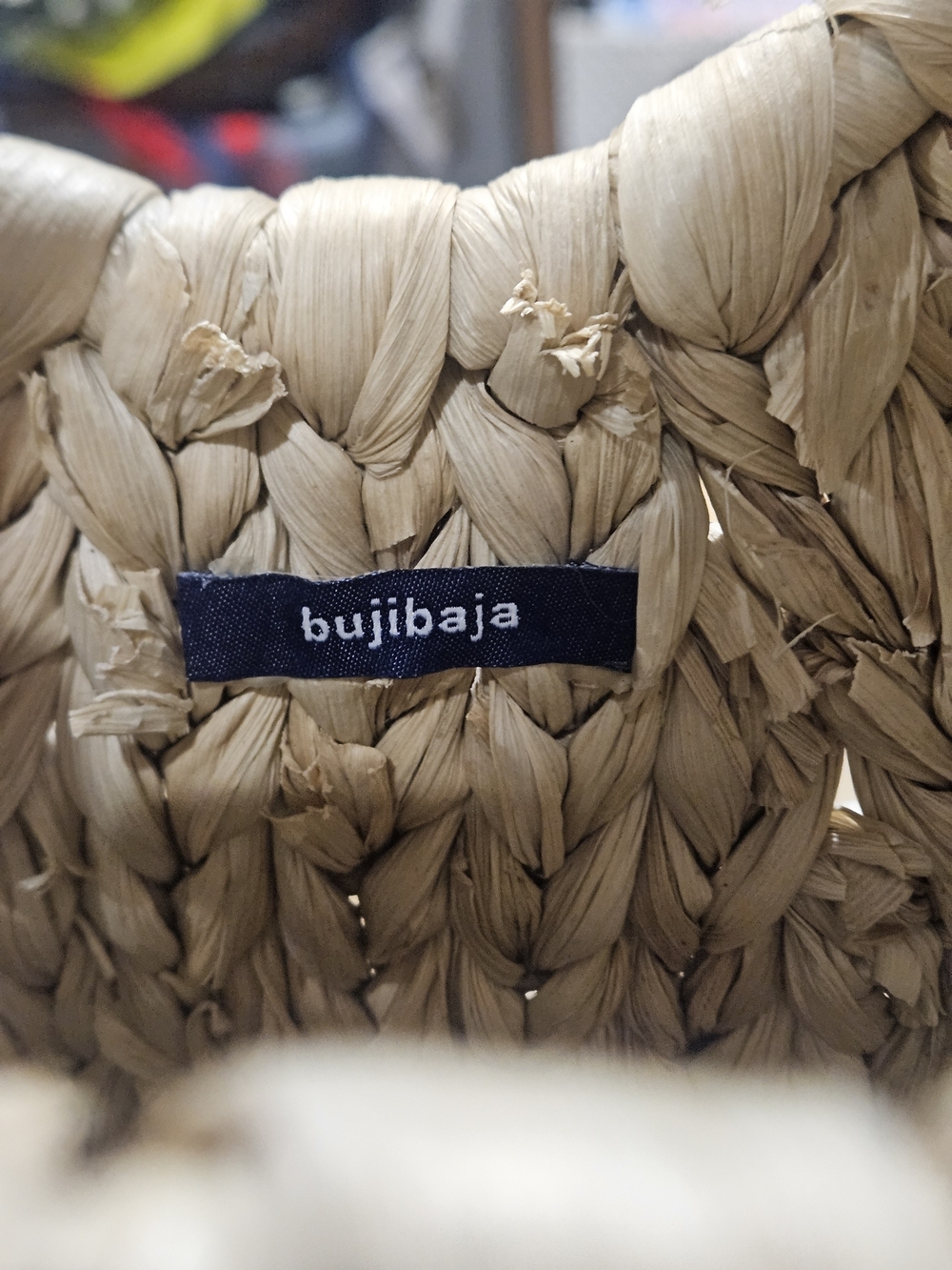 Bujibaja Woven Corn Husk & Raffia Tote Bag – Natural Straw - Picture 2 of 15